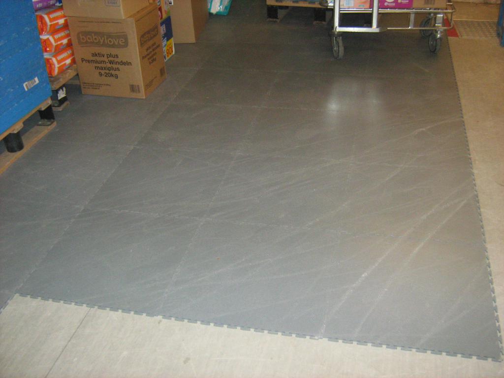 Tile-Platten Verlegung